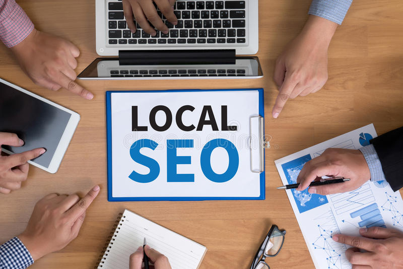 What should a local page contain to optimize its local SEO?
