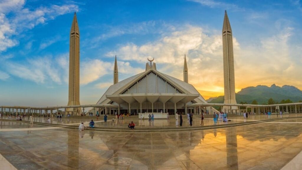Shah Faisal Masjid