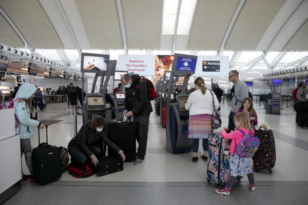 How To Apply For A Canada Visa Online For Dutch And Portuguese Citizens