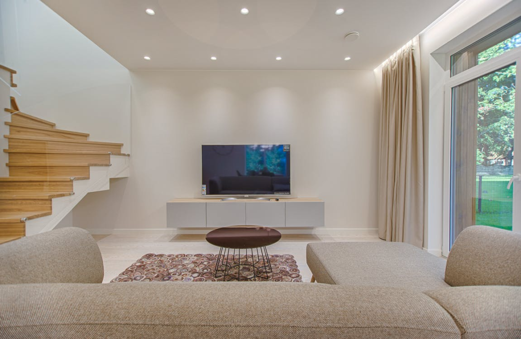 Difference Between 4K and UHD