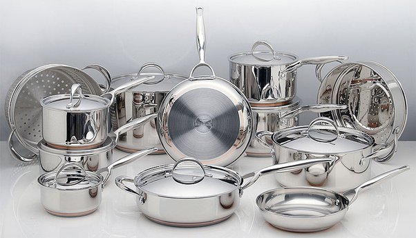 benefits of using cookware made of stainless steel