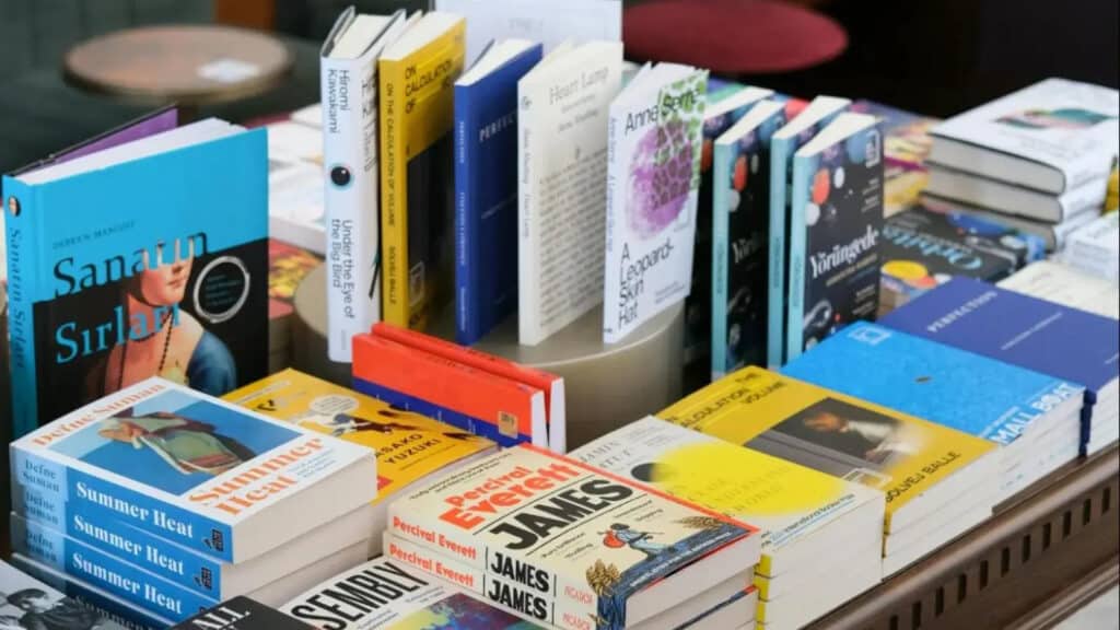 best Hybrid Book Publisher